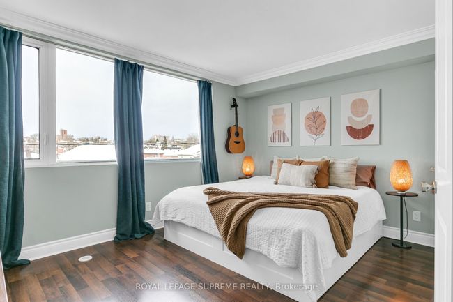B - 475 Rogers Rd, Condo with 2 bedrooms, 2 bathrooms and 1 parking in York ON | Image 17