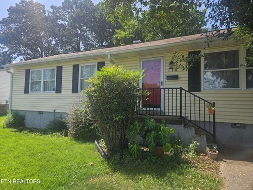 114 Aspen Ln, Oak Ridge, TN, 37830-5725 | Card Image