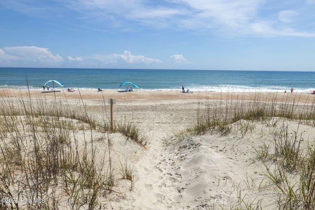 A1 - 2901 Pointe West Dr, Condo with 2 bedrooms, 2 bathrooms and null parking in Emerald Isle NC | Image 4