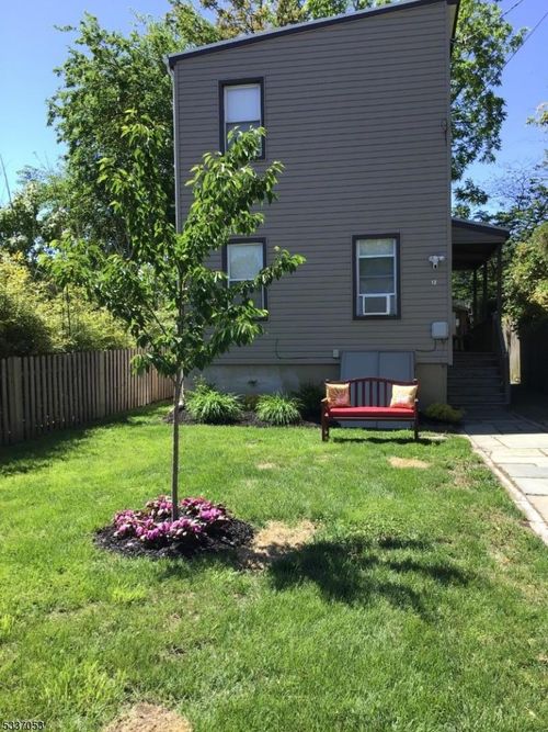 12 Dey St, Montclair, NJ, 07042-2912 | Card Image