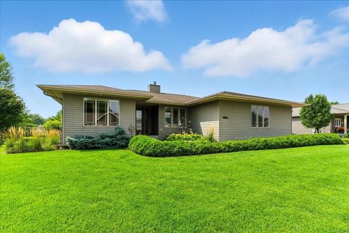4320 Harvest Lane, Cedar Falls, IA, 50613 | Card Image