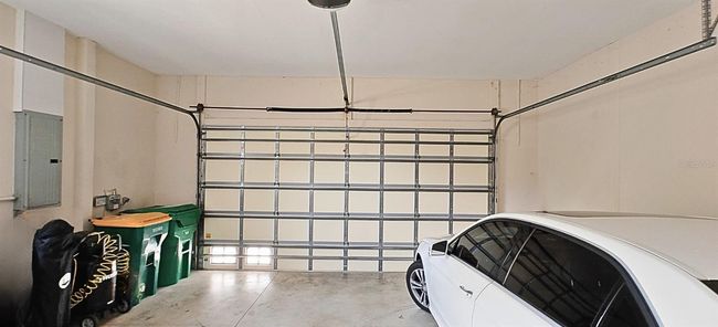 Garage | Image 27