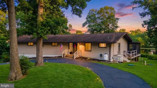 24263 Beaver Dam Dr, Seaford, DE, 19973-7733 | Card Image