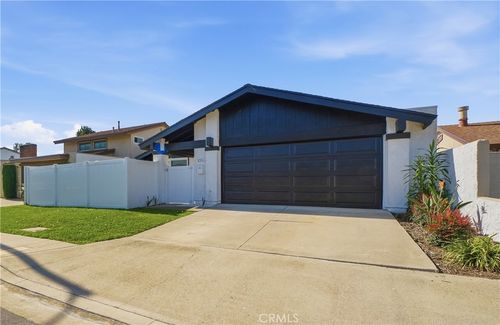 3351 Nevada Ave, Costa Mesa, CA, 92626-2021 | Card Image