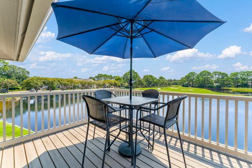 913 Harbour Point Ln, Miramar Beach, FL, 32550-4517 | Card Image