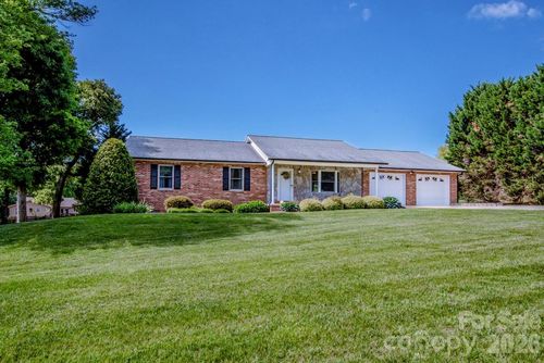173 Doe Trail Ln, Statesville, NC, 28625-8754 | Card Image