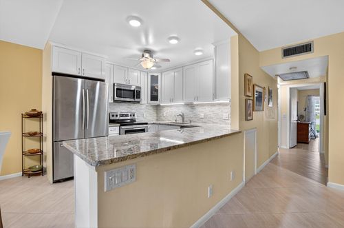 1049 Wolverton C, Boca Raton, FL, 33434-4518 | Card Image