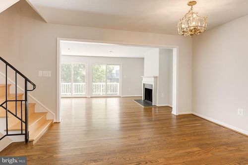 107 Windblown Ct, BALTIMORE, MD, 21209-1300 | Card Image