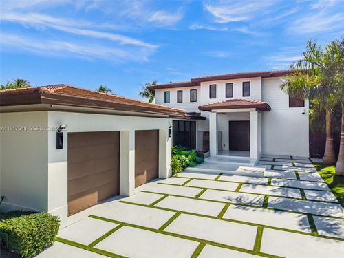 710 S Shore Dr, Miami Beach, FL, 33141-2408 | Card Image