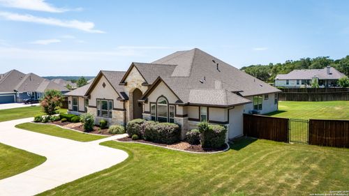 8235 Shining Elk, Garden Ridge, TX, 78266-2989 | Card Image