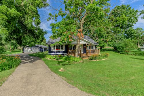 18553 Hickory St, Mokena, IL, 60448-8406 | Card Image