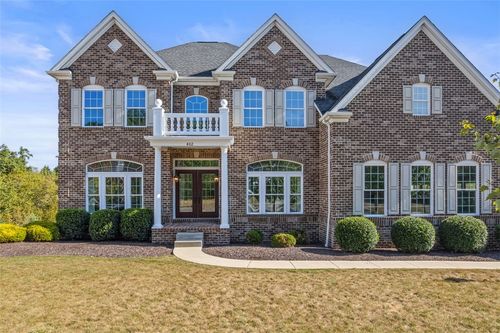 402 Hidden Meadow Dr, Cranberry Twp, PA, 16066-2300 | Card Image