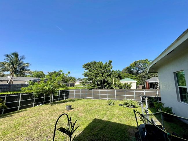 205 Sw Chapman Ave, House other with 4 bedrooms, 2 bathrooms and null parking in Port St. Lucie FL | Image 57