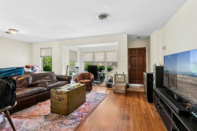 4308 Red River St, House other with 2 bedrooms, 2 bathrooms and 2 parking in Austin TX | Image 6