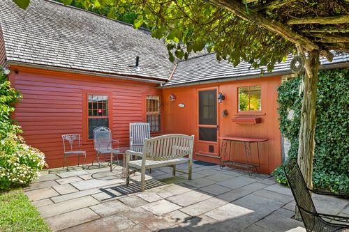 28 S Wig Hill Rd, Chester, CT, 06412-1125 | Card Image