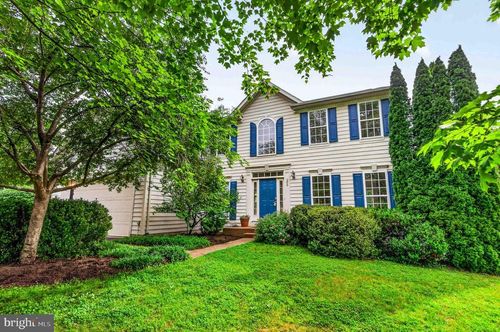 235 Cannon Way, Warrenton, VA, 20186-4316 | Card Image