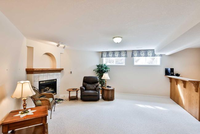 216 Canyon Terrace W, Home with 5 bedrooms, 3 bathrooms and 4 parking in Lethbridge AB | Image 24