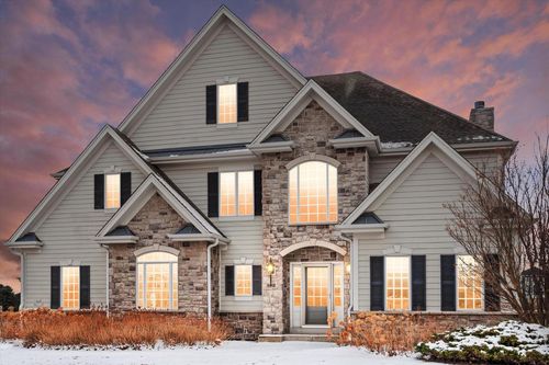 N60W27179 Trappers Run, Sussex, WI, 53089-4703 | Card Image