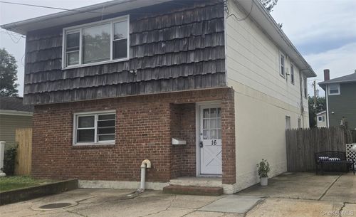 16 August Ave, Bayville, NY, 11709-2346 | Card Image