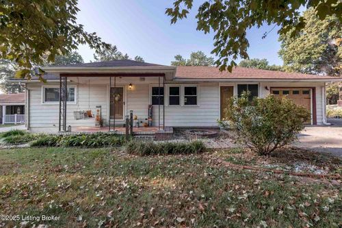 3338 Van Winkle Dr, Louisville, KY, 40216-4655 | Card Image