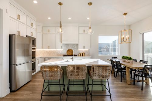 1704 S 1110 E, Heber City, UT, 84032-1683 | Card Image