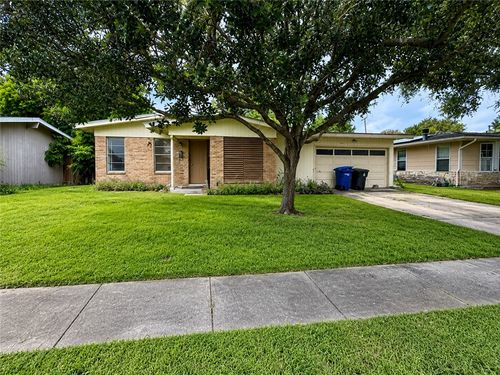 1013 Dolphin Pl, Corpus Christi, TX, 78411-2219 | Card Image