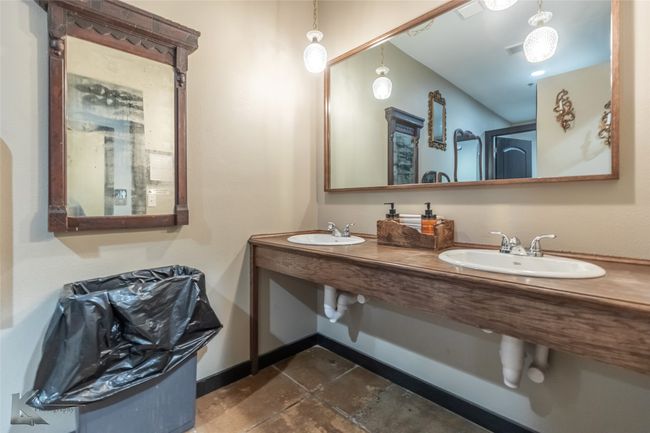 382 Chestnut St, Home with 0 bedrooms, 0 bathrooms and null parking in Abilene TX | Image 20