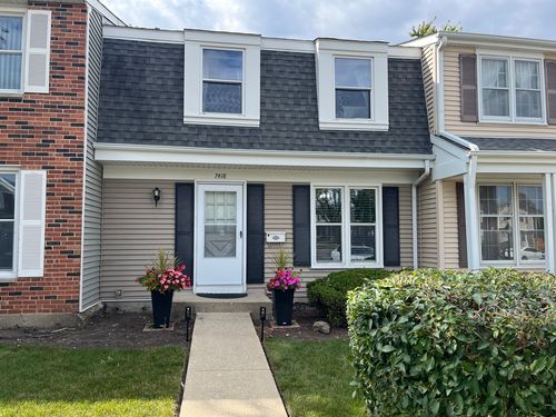 7418 Nantucket Cv, Hanover Park, IL, 60133-2720 | Card Image