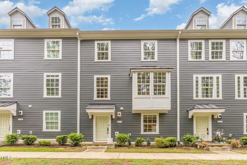 131 Callowhill Ln, Durham, NC, 27713-6935 | Card Image