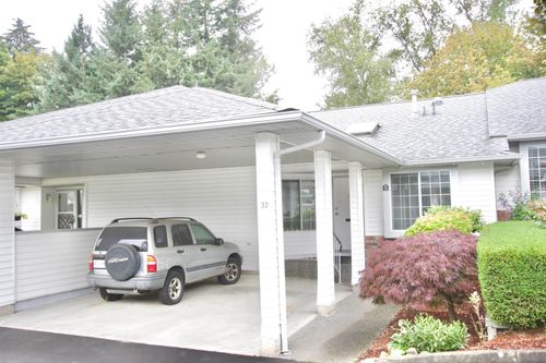 32-3055 Trafalgar St, Abbotsford, BC, V2S7X8 | Card Image