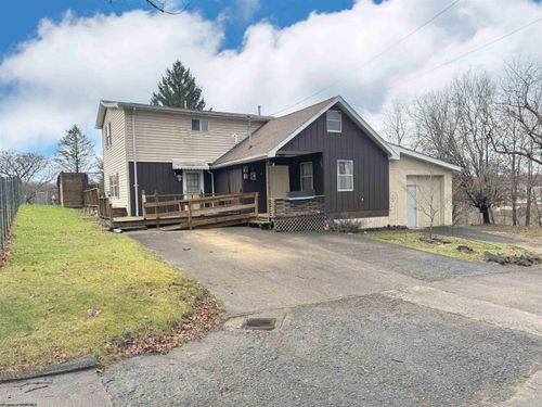 43 Pine Lane, Fairmont, WV, 26554 | Card Image