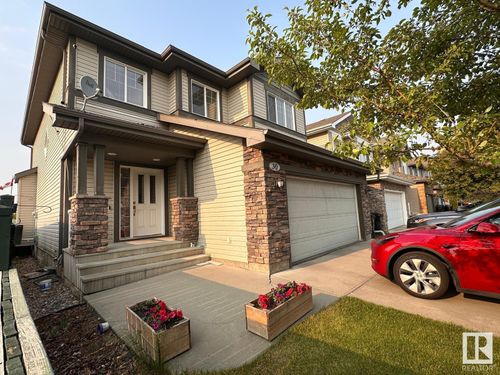30 Virginia Ave, Spruce Grove, AB, T7X0B9 | Card Image