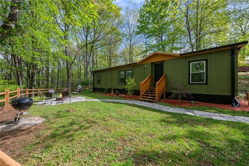 1426 Rainbow Trl, Boone, NC, 28607-6969 | Card Image