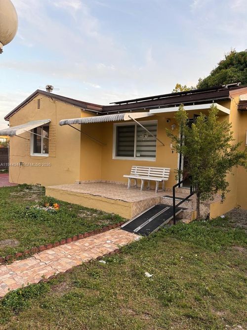 2830-2830 Nw 66th St, Miami, FL, 33147-7661 | Card Image