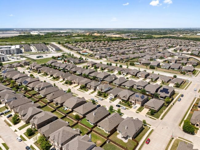Drone / aerial view with a residential view | Image 32
