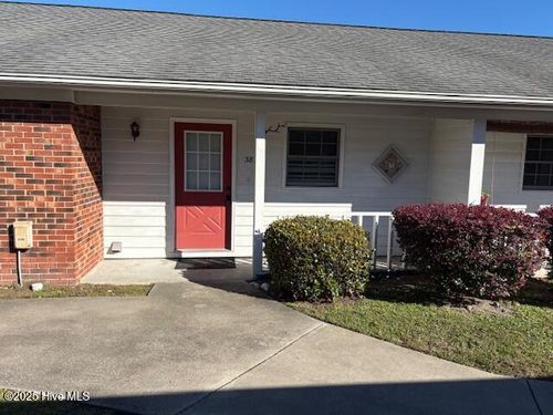apt-i38-3905 Guardian Ave, Morehead City, NC, 28557-4353 | Card Image