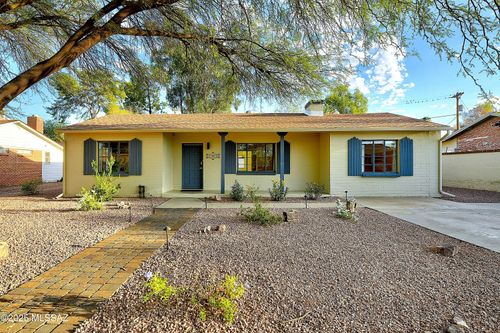 2917 E Malvern St, Tucson, AZ, 85716-5657 | Card Image