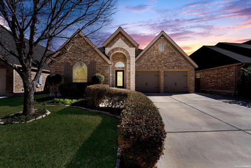 2121 Mill Vly, Seguin, TX, 78155-9491 | Card Image