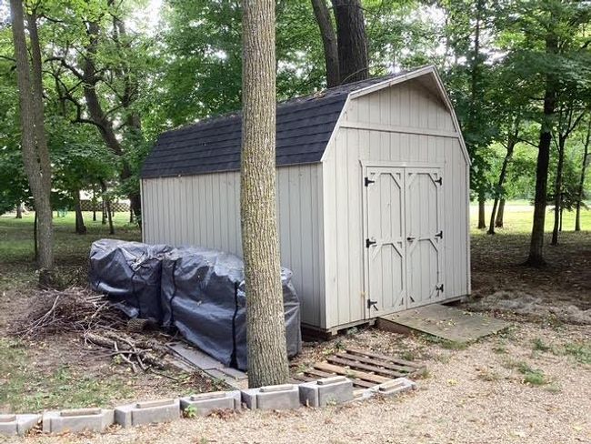Shed with electric service/firewood | Image 35