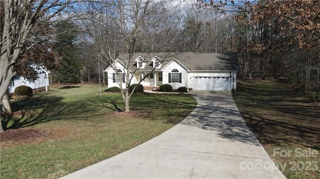 1505 Angela Ct - Front | Image 28