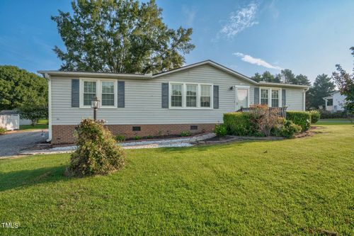 1266 E Old Spring Hope Rd, Nashville, NC, 27856-9302 | Card Image