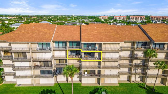 404 - 201 S Seas 404 Drive, Condo with 2 bedrooms, 2 bathrooms and null parking in Jupiter FL | Image 34