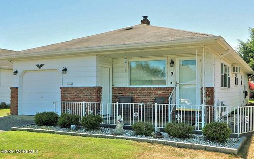 9 Bolans Ct, Toms River, NJ, 08757-4634 | Card Image