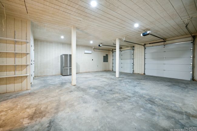 125 Hilltop Cir, House other with 3 bedrooms, 3 bathrooms and null parking in Mathis TX | Image 25