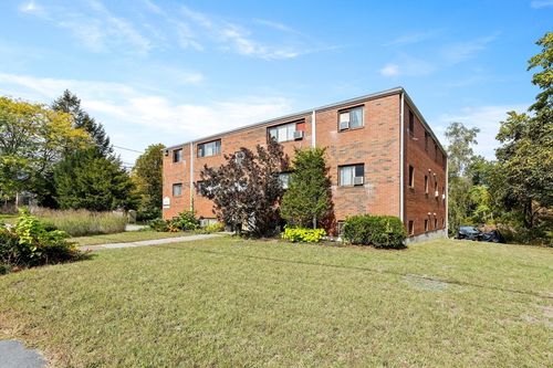 apt-2-108 E Main St, Ayer, MA, 01432-1820 | Card Image