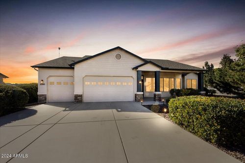 2990 Harrison Dr, Chino Valley, AZ, 86323-5570 | Card Image