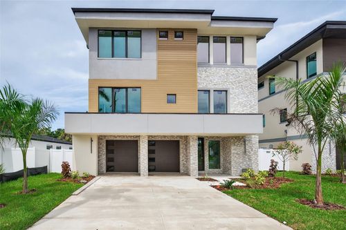 1935 Shore Acres Blvd Ne, ST PETERSBURG, FL, 33703-3453 | Card Image