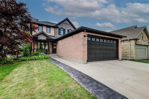 182 Kerwood Dr, Cambridge, ON, N3C4H7 | Card Image
