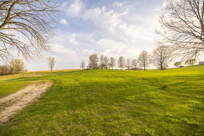 Surrounding community with a lawn and a rural view | Image 95