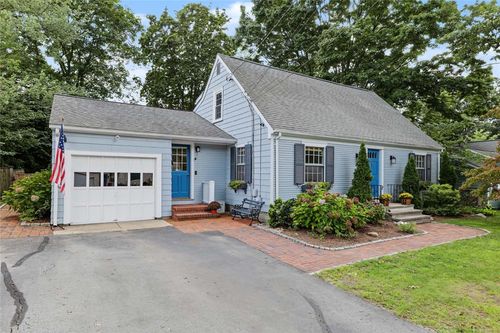 10 Milton Road, Barrington, RI, 02806 | Card Image